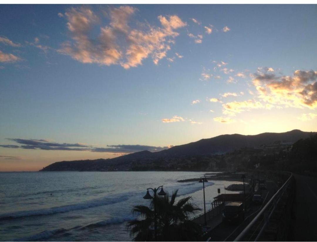 Marine Sea View Lägenhet Sanremo Exteriör bild